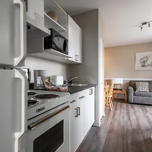 Le Roberval Hotel Montreal