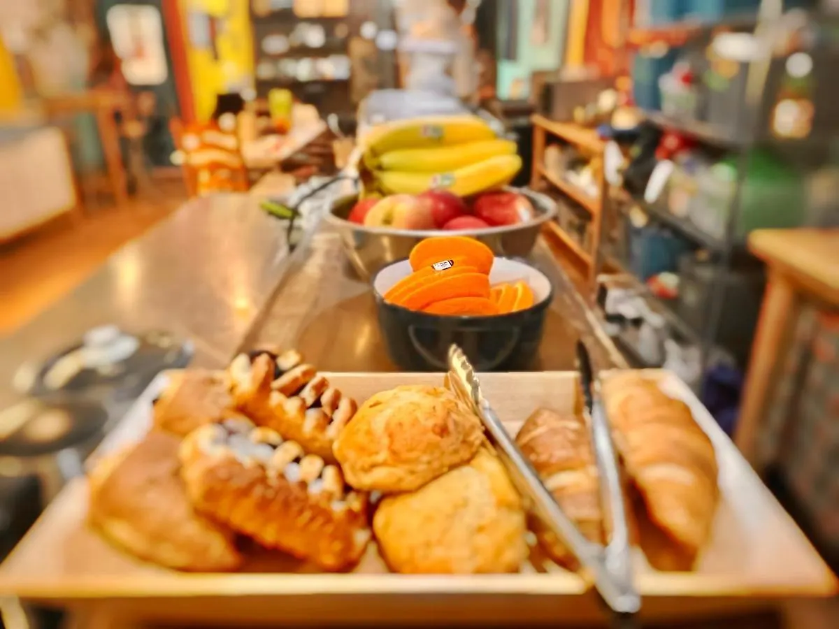 The Only Backpacker'S Inn (Adults Only) Toronto Pensjonat
